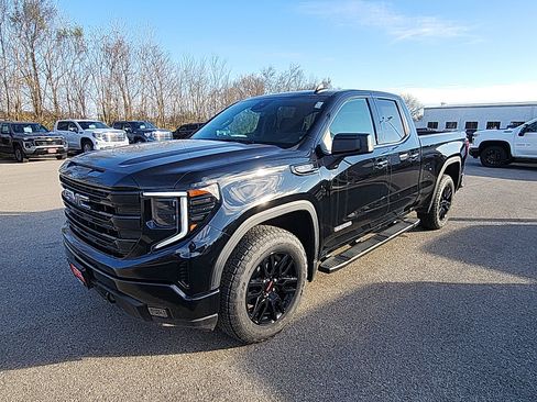 New 2025 GMC Sierra 1500 Elevation w/ Preferred Package image 4