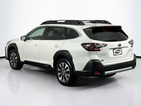 Used 2023 Subaru Outback Limited AWD/4WD image 13