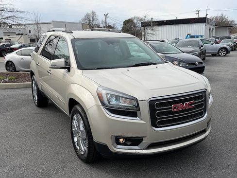 Used 2017 GMC Acadia Limited SLT image 9