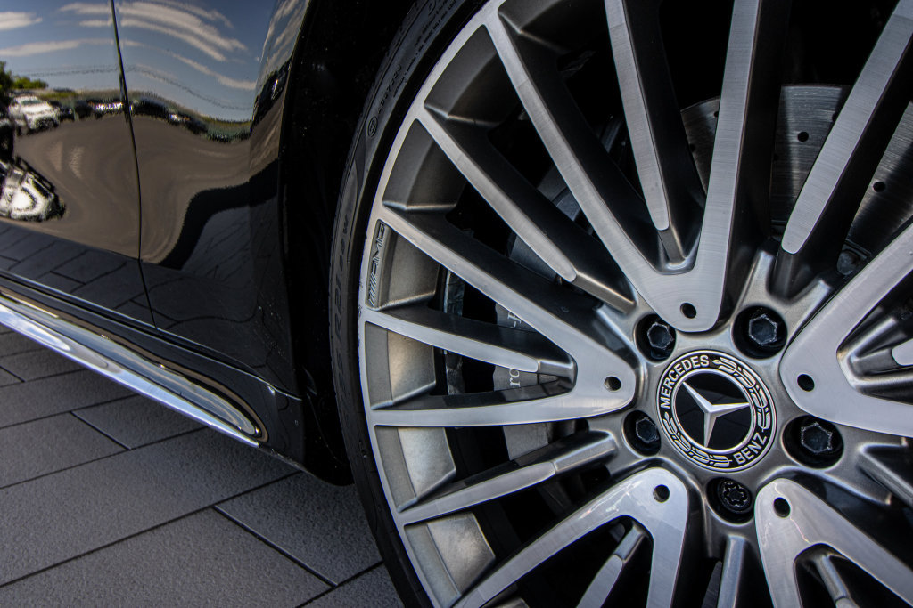Used 2023 Mercedes-Benz S 500 4MATIC image 5