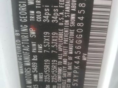 Used 2016 Kia Sorento SX image 17