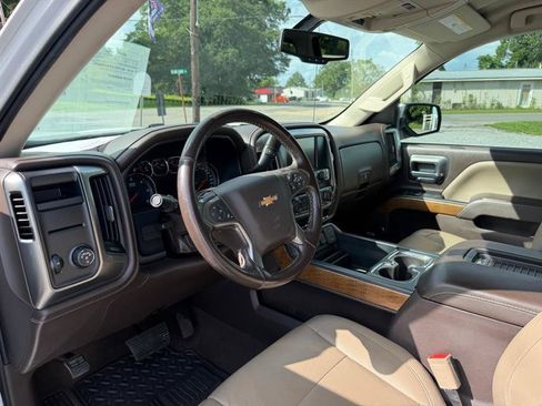 Used 2018 Chevrolet Silverado 1500 LTZ w/ Sport Package RWD image 15
