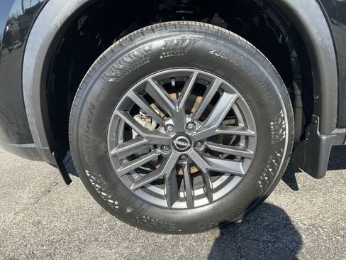 Certified 2023 Nissan Rogue S image 8