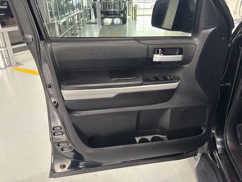 Used 2020 Toyota Tundra SR5 w/ TRD Off-Road Package image 13