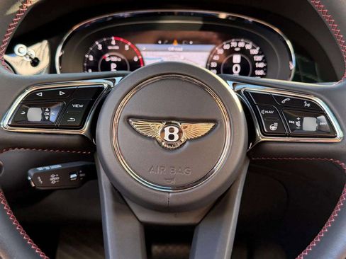 Certified 2024 Bentley Bentayga image 24