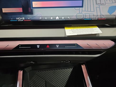 New 2026 BMW X3 xDrive30 w/ Premium Package image 21