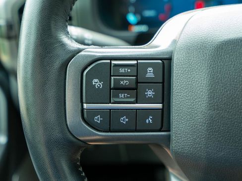 Used 2024 Ford F150 Lariat w/ Equipment Group 502A High AWD/4WD image 17