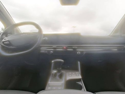 Used 2026 Kia Sportage SX FWD image 27