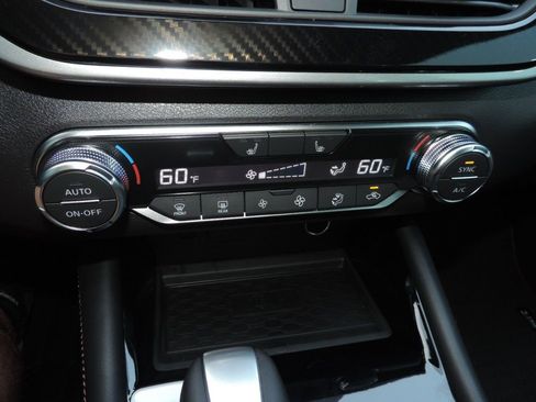 New 2025 Nissan Altima 2.5 SR w/ SR Premium Package image 19