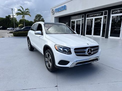 Used 2018 Mercedes-Benz GLC 300 image 7