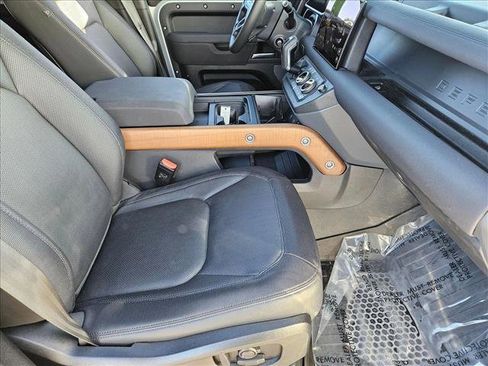 Used 2023 Land Rover Defender 110 X image 20