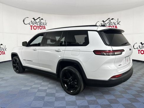 Used 2023 Jeep Grand Cherokee L Laredo AWD/4WD image 5