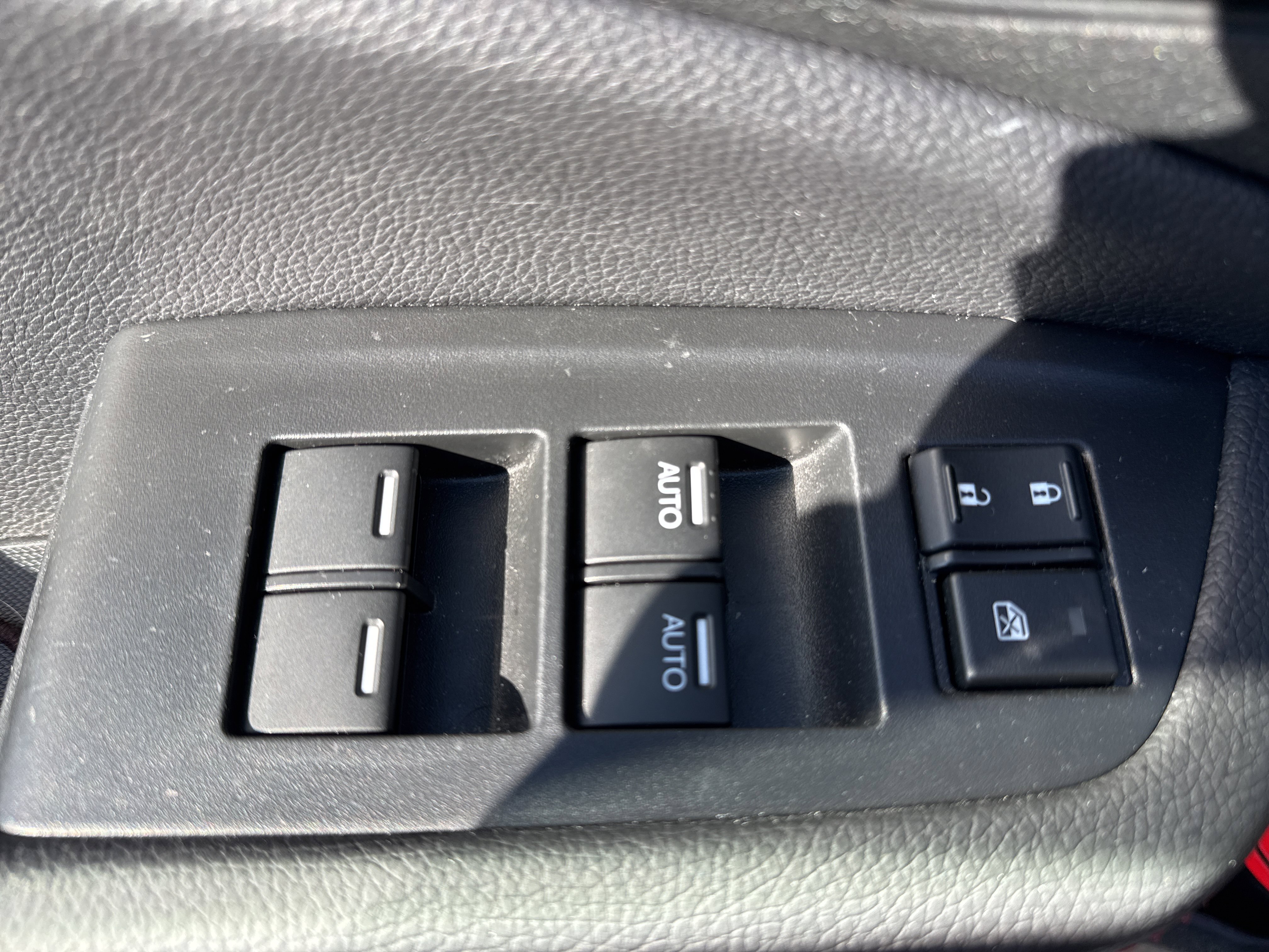 Used 2024 Honda Passport Black Edition image 11