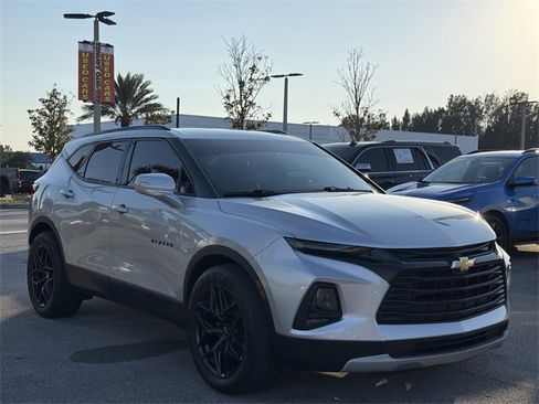 Used 2019 Chevrolet Blazer LT image 4