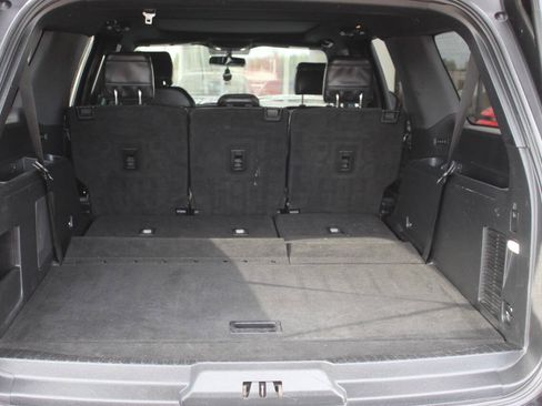 Used 2019 Ford Expedition Max Limited AWD/4WD image 16