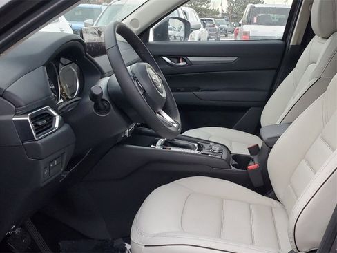New 2025 MAZDA CX-5 AWD 2.5 S w/ Preferred Package image 13