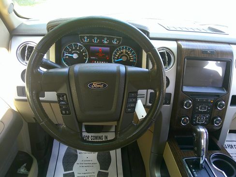 Used 2013 Ford F150 Lariat w/ Lariat Chrome Pkg image 26