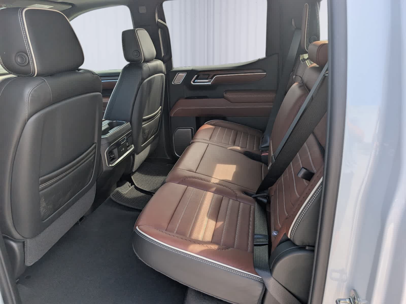Certified 2026 GMC Sierra 1500 Denali Ultimate AWD/4WD image 15