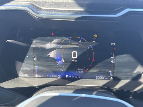 Used 2023 Chevrolet Colorado LT w/ LT Convenience Package II image 20