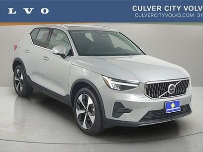 Certified 2025 Volvo XC40 B5 Core w/ Protection Package Premier