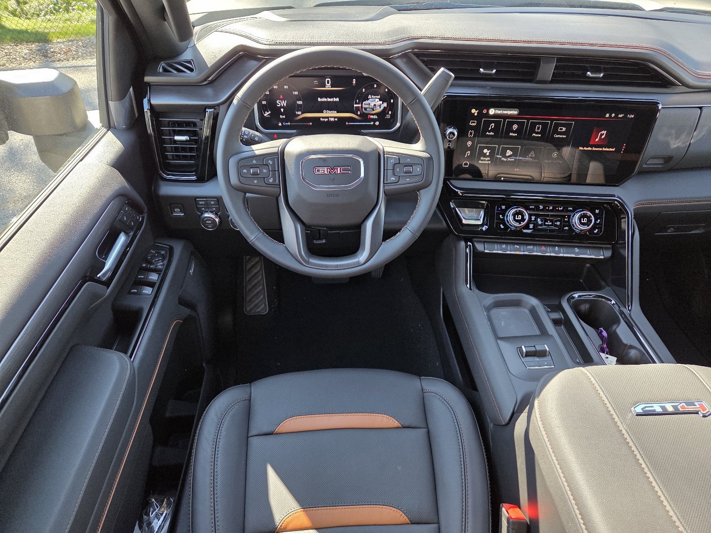 New 2026 GMC Sierra 2500 AT4 AWD/4WD image 4