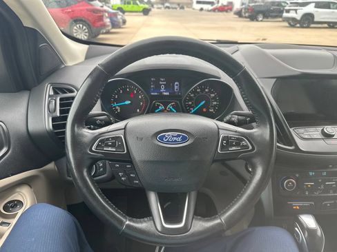 Used 2019 Ford Escape SEL FWD image 10