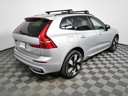 Used 2025 Volvo XC60 T8 Plus w/ Protection Package Premier AWD/4WD image 3
