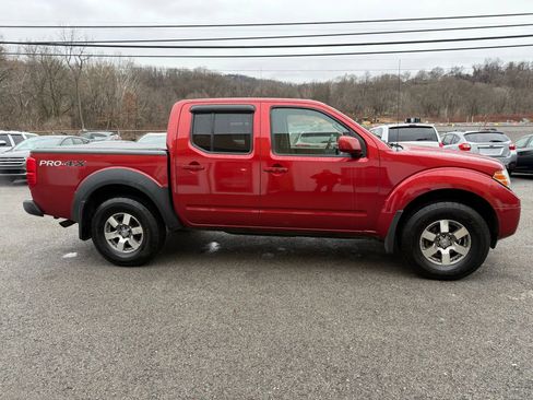 Used 2012 Nissan Frontier PRO-4X image 4