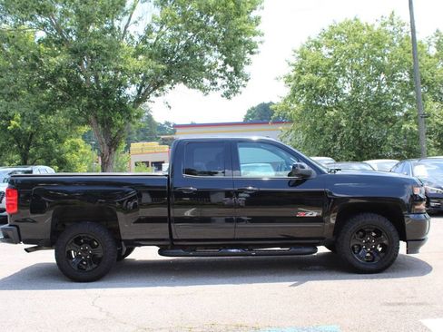Used 2019 Chevrolet Silverado 1500 LT w/ All Star Edition AWD/4WD image 5