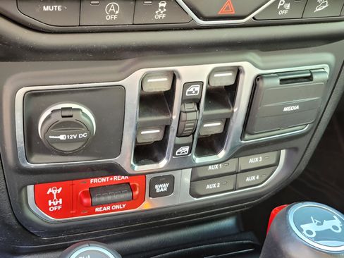 Used 2020 Jeep Wrangler Unlimited Rubicon image 10