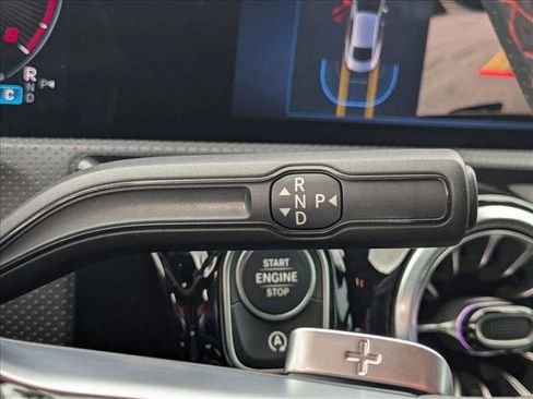 Used 2025 Mercedes-Benz CLA 250 image 12