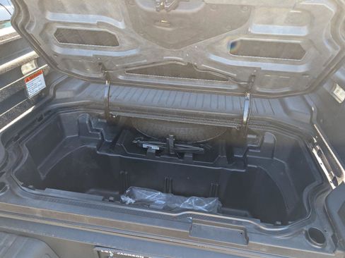 New 2026 Honda Ridgeline Black Edition image 8