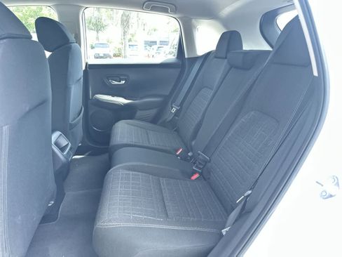 Used 2023 Honda HR-V LX image 15