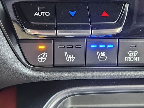 New 2025 MAZDA CX-70 Plug-In Hybrid w/ Premium Plus image 24