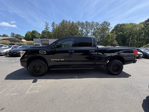 Used 2017 Nissan Titan S RWD image 10