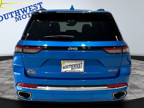 Used 2022 Jeep Grand Cherokee Overland AWD/4WD image 6