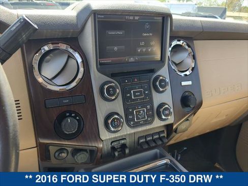Used 2016 Ford F350 Lariat w/ Lariat Ultimate Package AWD/4WD image 17