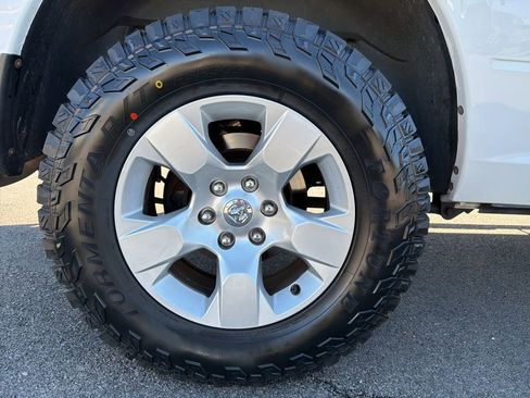 Used 2012 RAM 1500 ST w/ Special Service Group image 12