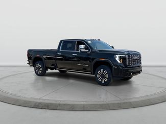 New 2026 GMC Sierra 2500 Denali Ultimate AWD/4WD video 2