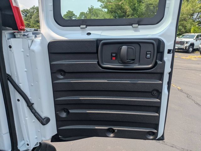 New 2026 GMC Savana 2500 w/ Chrome Appearance Package RWD image 23