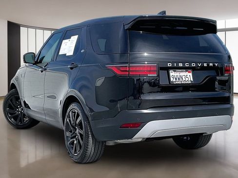 Certified 2025 Land Rover Discovery S AWD/4WD image 4