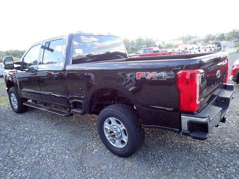 New 2026 Ford F350 XLT w/ FX4 Off-Road Package AWD/4WD image 3
