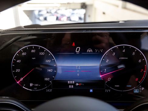 New 2026 Mercedes-Benz GLS 580 4MATIC image 10