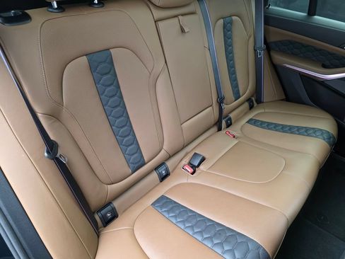 Used 2024 BMW X5 M Competition AWD/4WD image 26
