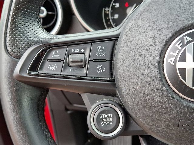 Used 2021 Alfa Romeo Stelvio Ti w/ Active Assist 2 Package TI AWD/4WD image 23