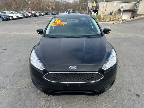 Used 2016 Ford Focus SE image 3