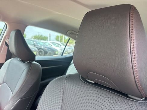 Used 2026 Toyota Camry XLE image 9