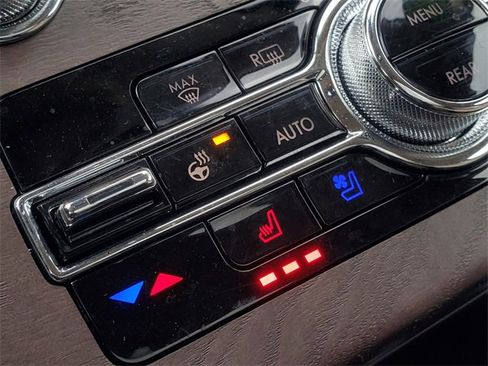 Certified 2023 Lincoln Aviator Reserve w/ Equipment Group 201A image 25