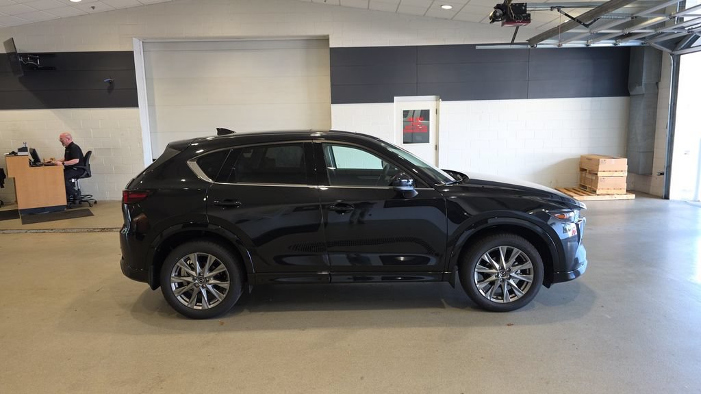 Used 2025 MAZDA CX-5 AWD 2.5 S w/ Premium Plus Pkg image 5