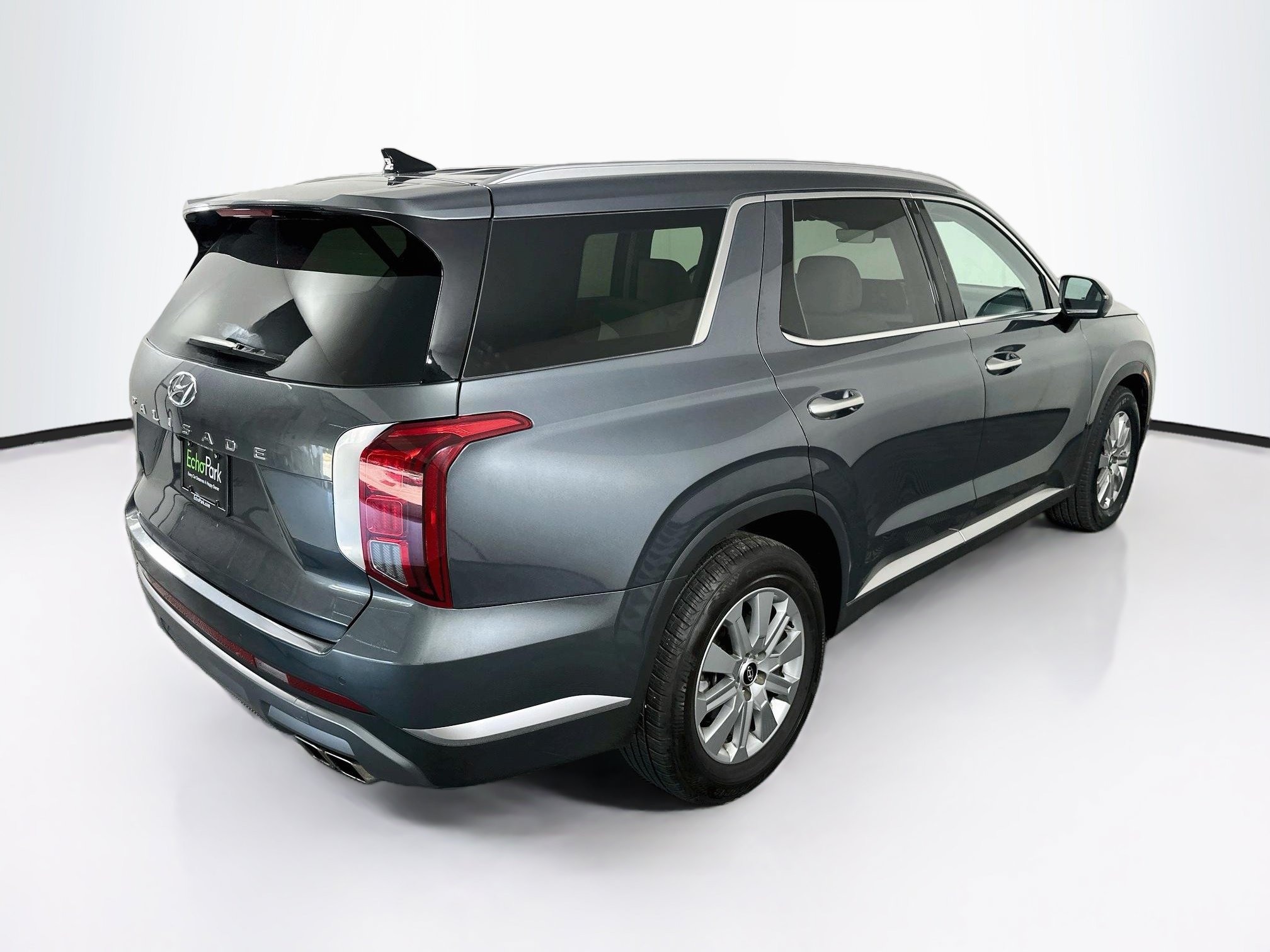 Used 2025 Hyundai Palisade SEL FWD image 9
